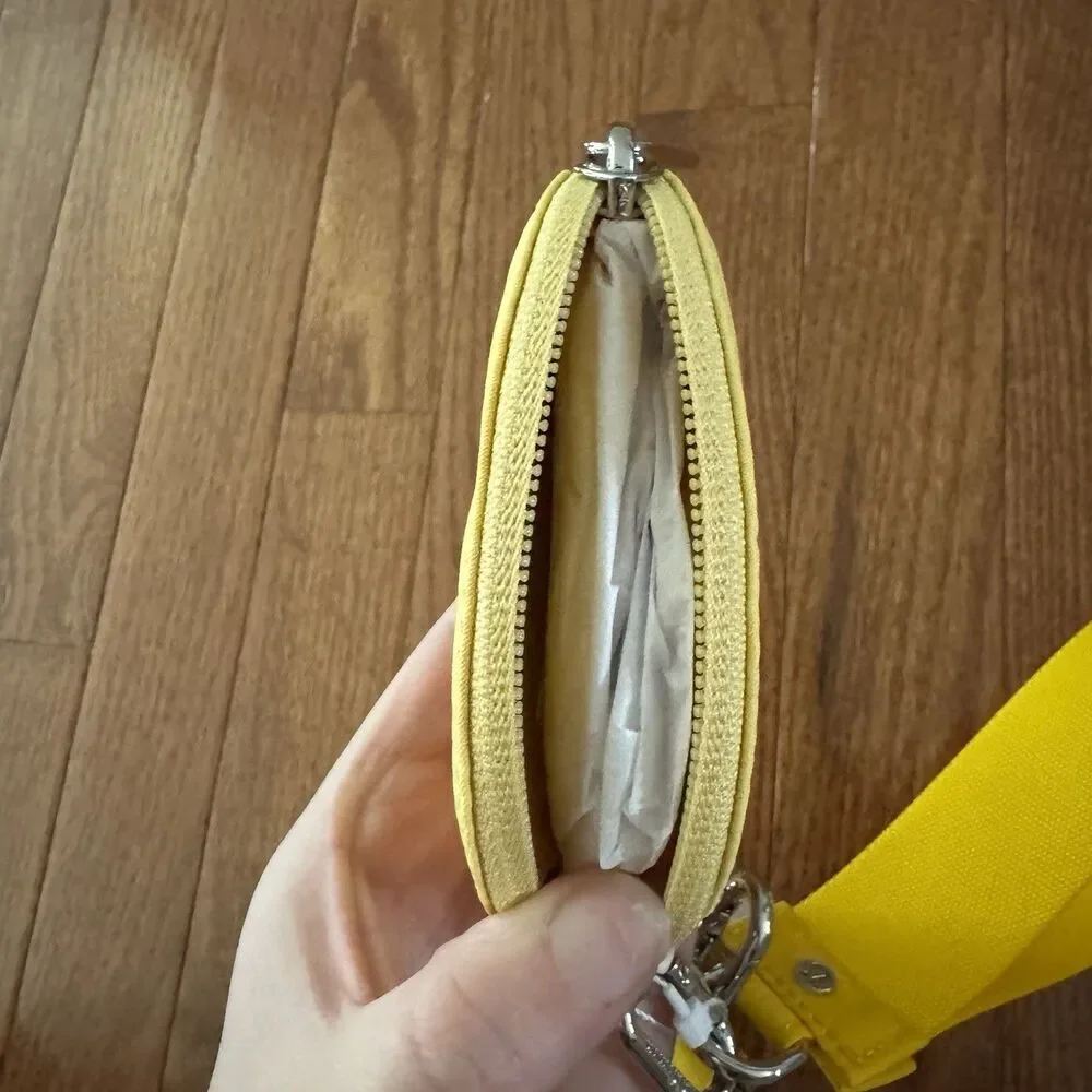 Lululemon Dual Pouch Wristlet Yellow Maize Lemon Silver Keychain Wallet Travel